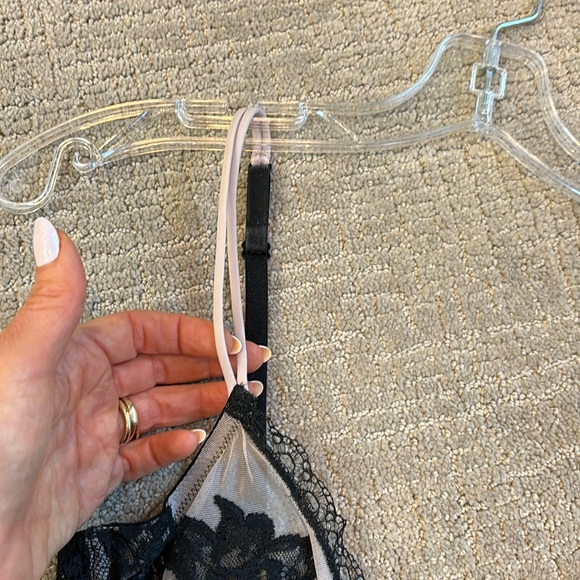 La Perla non-padded underwire bra. Size 34 C. - Picture 6 of 17